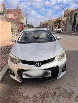 تۆیۆتا کۆرۆلا